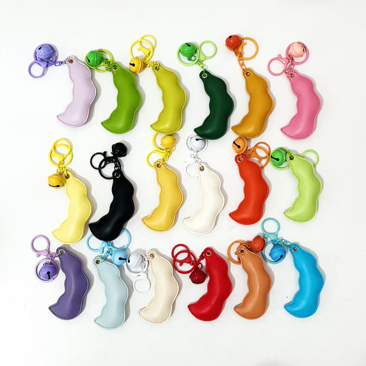 Pea Pod Leather Charm